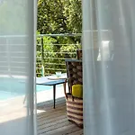 Swim Piscine Privee Ou Jacuzzi Prive Porto-Vecchio (Corsica)