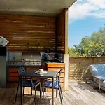 Swim Piscine Privee Ou Jacuzzi Prive Hotell