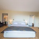 Hotell Swim Piscine Privee Ou Jacuzzi Prive 3*