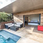 Swim Piscine Privee Ou Jacuzzi Prive Hotell