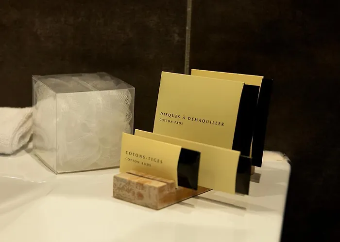 Swim Piscine Privee Ou Jacuzzi Prive 3*