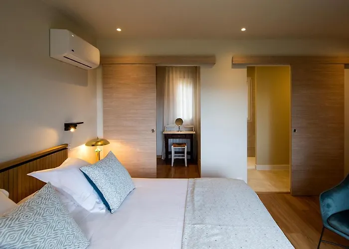 Swim Piscine Privee Ou Jacuzzi Prive Hotel