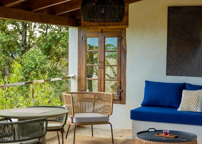 Swim Piscine Privée Ou Jacuzzi Privé Porto Vecchio