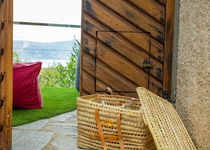 Swim Piscine Privee Ou Jacuzzi Prive Hotel 3*